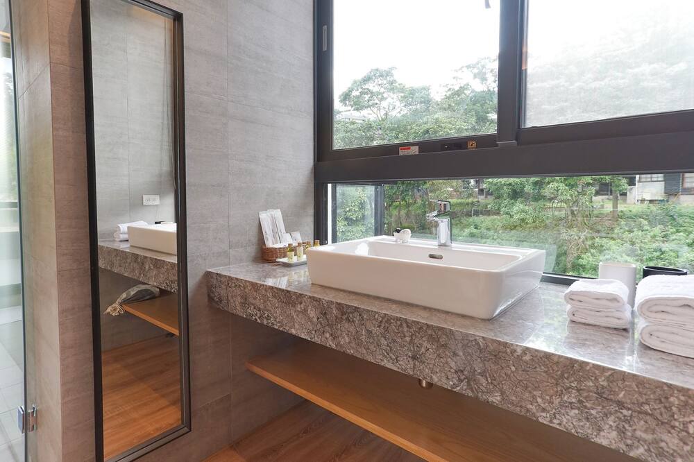 Photo of Bathroom in Yuchi