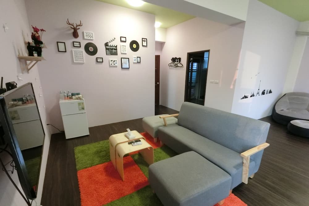 Photo of Livingroom in Gushan District