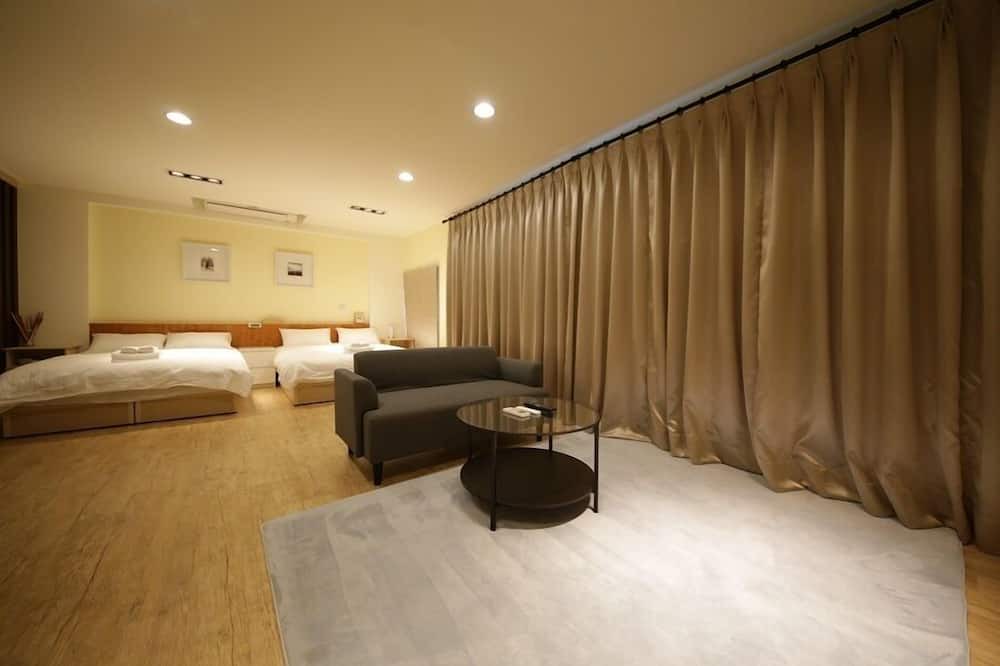 Photo of Livingroom in Gushan District