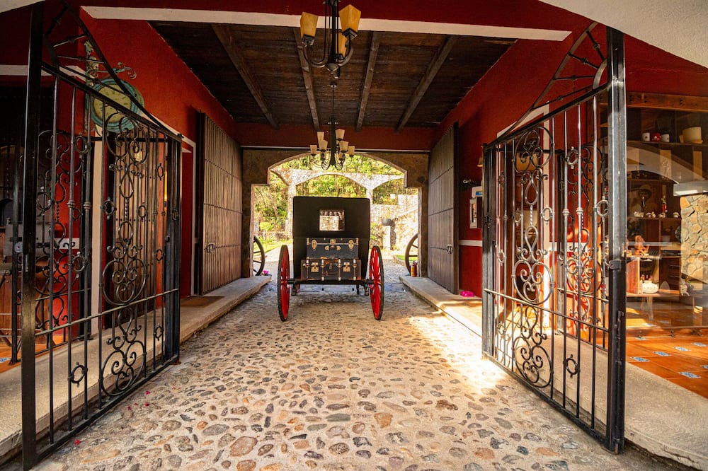Photo of Outdoor in San Sebastian del Oeste