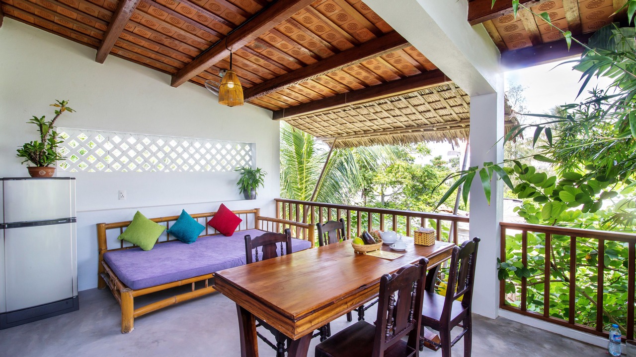 Photo of Patio Balcony in Cam An