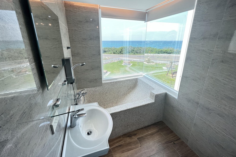 Photo of Bathroom in Eluan