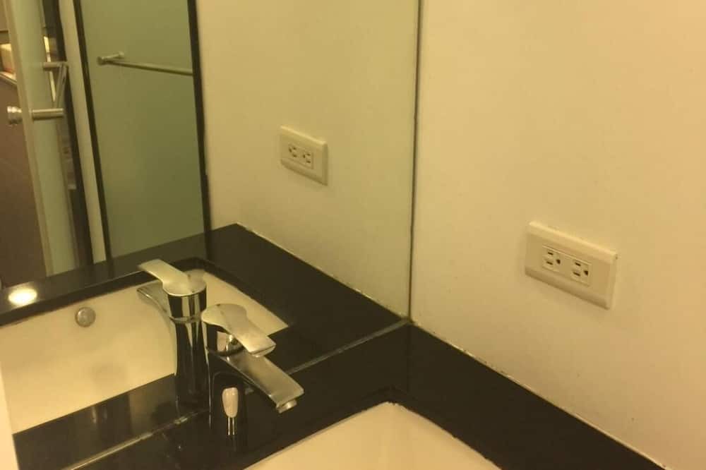 Photo of Bathroom in Daan
