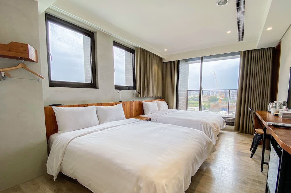 Photo of Bedroom in East District