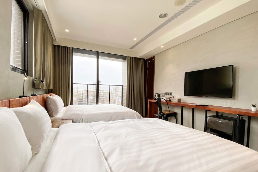 Photo of Bedroom in East District