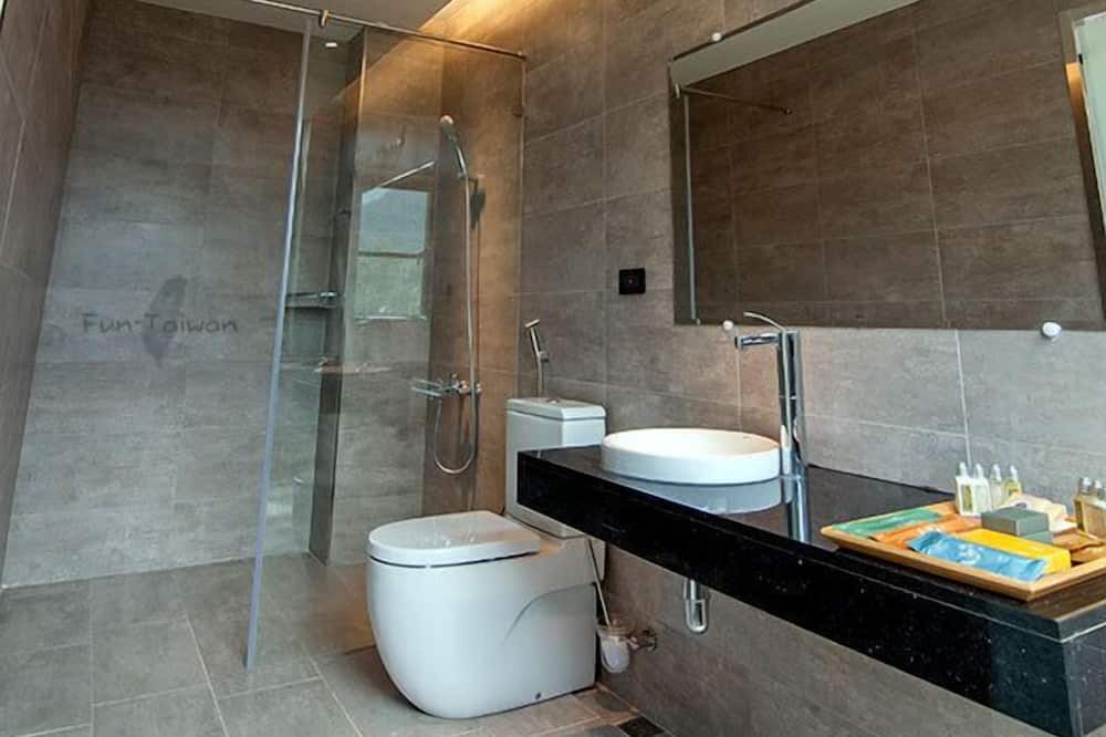 Photo of Bathroom in Luye