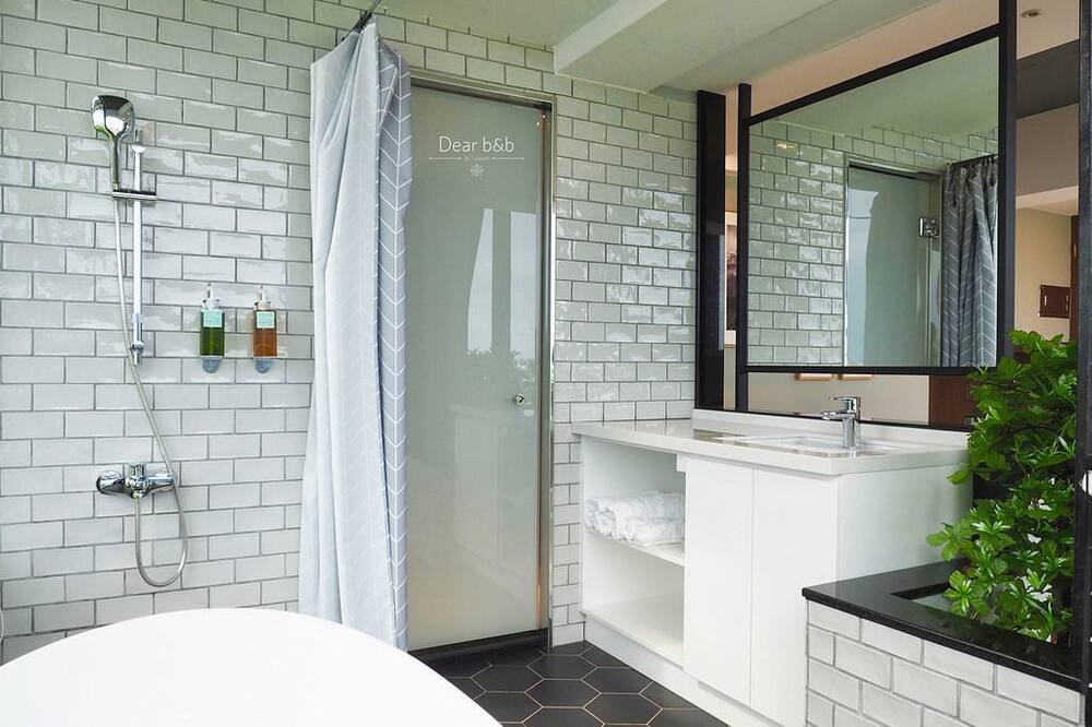 Photo of Bathroom in Donggang