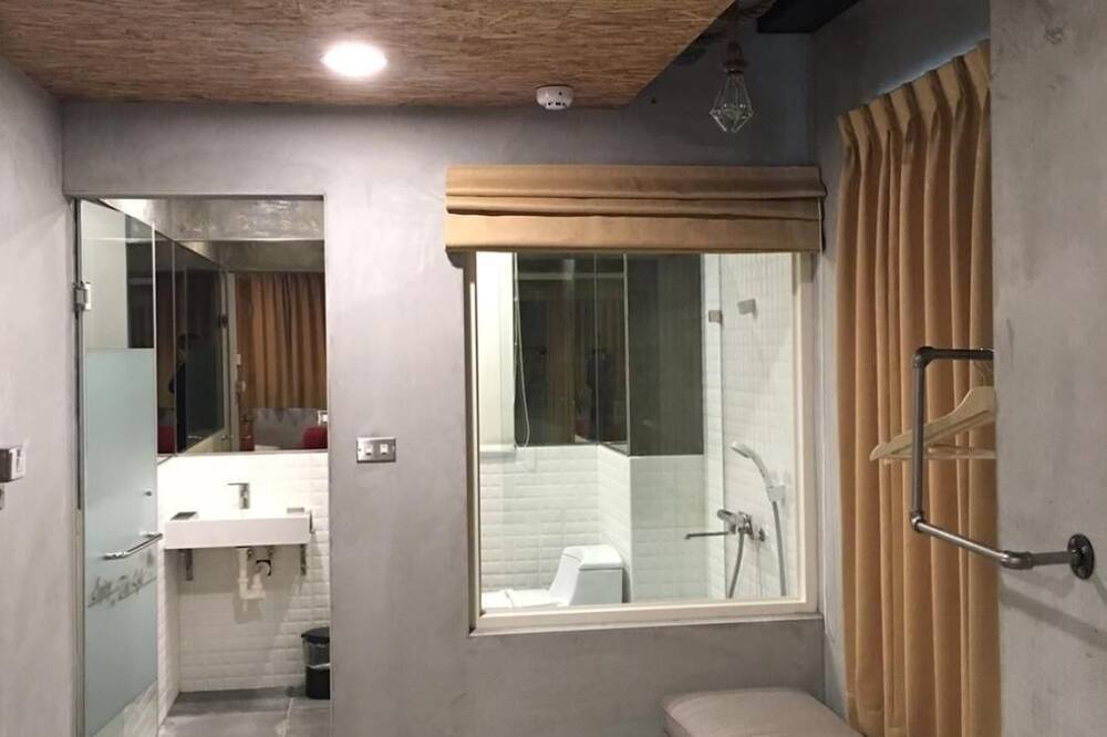 Photo of Bathroom in Caotun