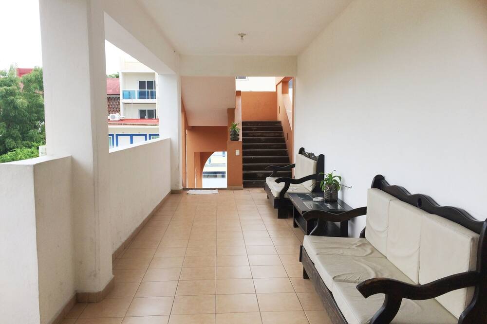 Photo of Outdoor in R