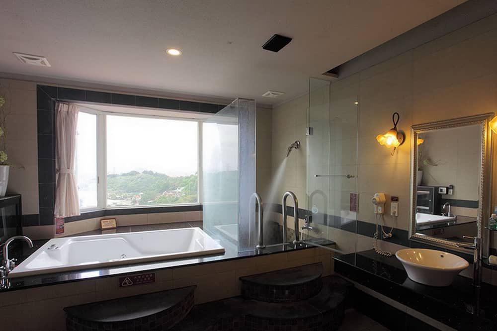 Photo of Bathroom in Zhonghe