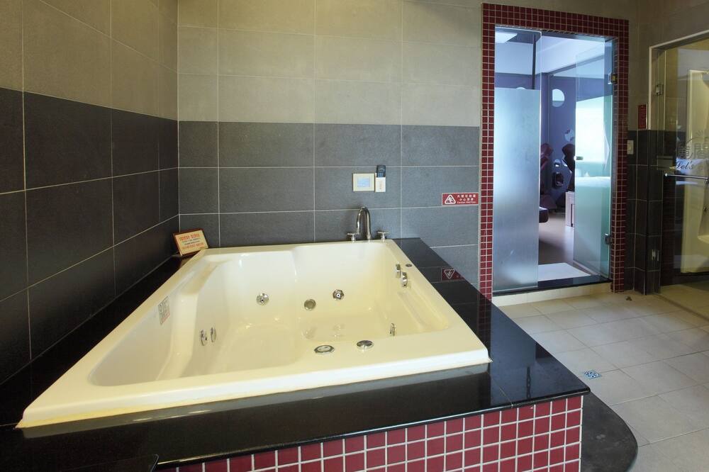Photo of Bathroom in Zhonghe