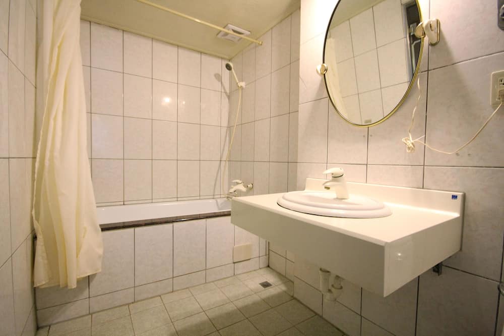 Photo of Bathroom in Miaoli