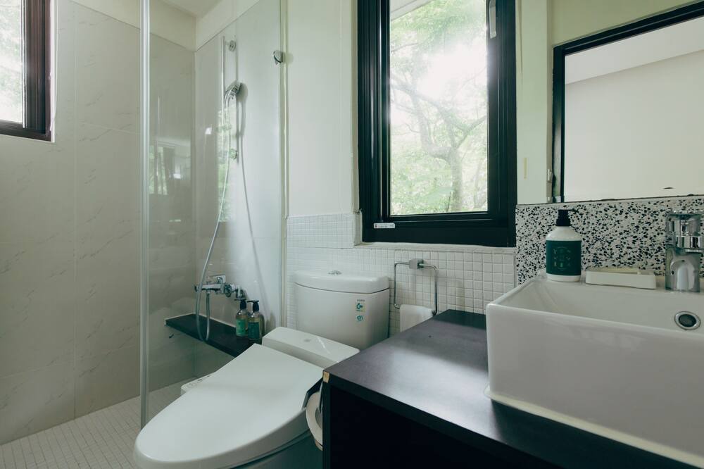 Photo of Bathroom in Ruifang