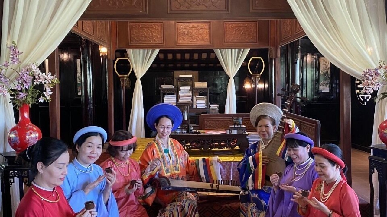 Photo of Others in Huong Tra