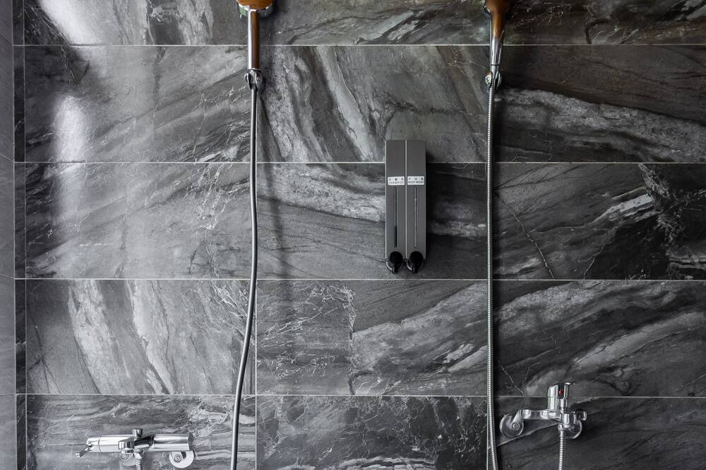 Photo of Bathroom in Xincheng