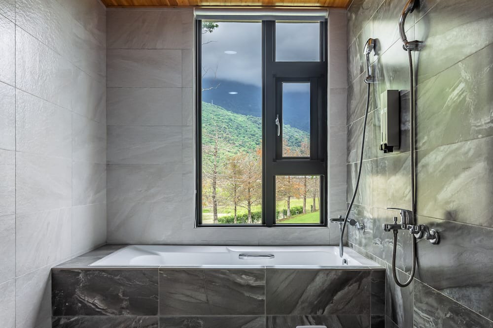 Photo of Bathroom in Xincheng