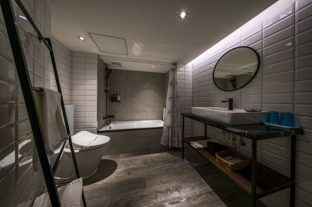 Photo of Bathroom in Gushan District
