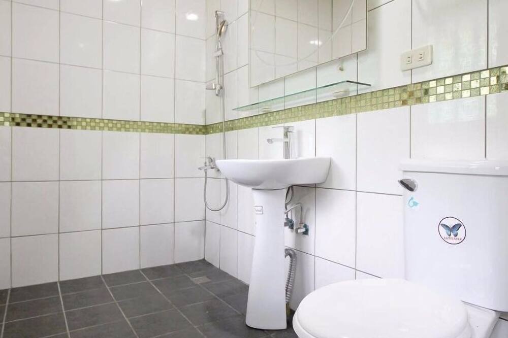Photo of Bathroom in Zhushan