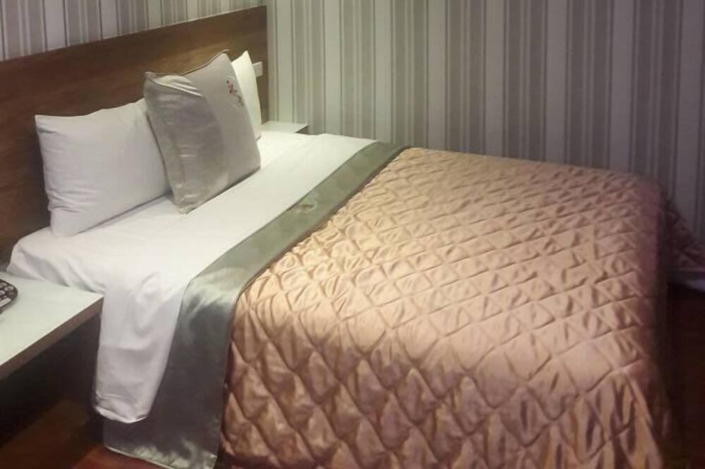 Photo of Bedroom in Ren'ai District