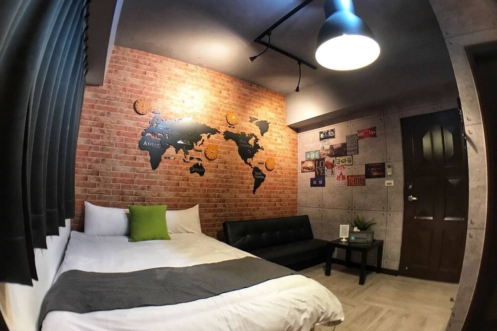 Photo of Bedroom in University District