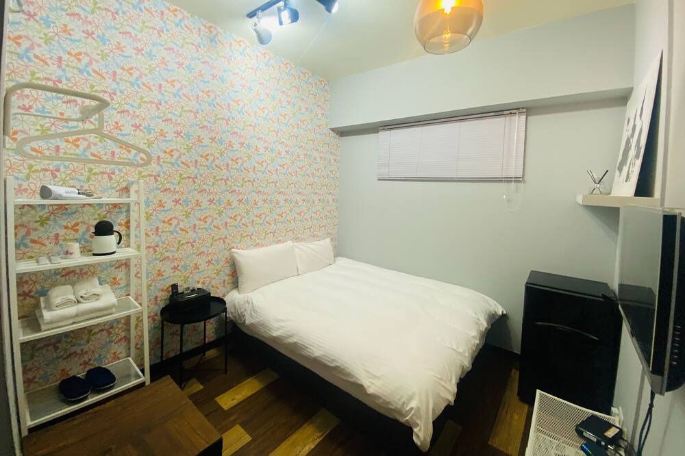 Photo of Bedroom in University District
