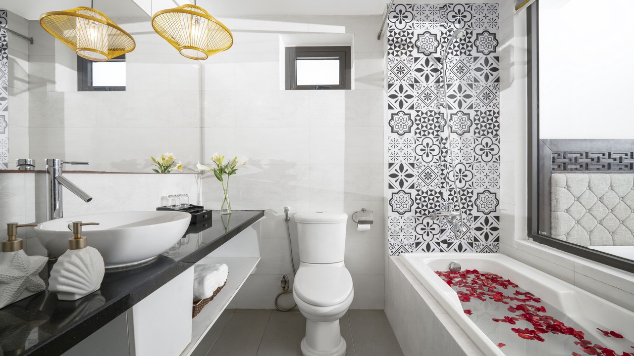 Photo of Bathroom in Ngu Hanh Son