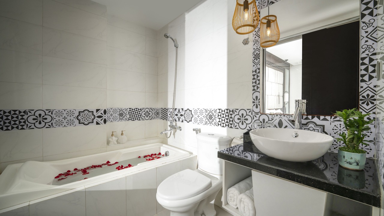 Photo of Bathroom in Ngu Hanh Son