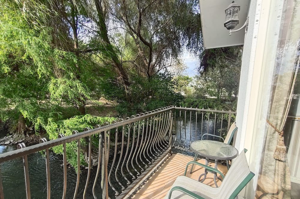 Photo of Patio Balcony in Puli