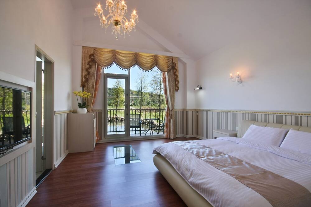 Photo of Bedroom in Puli