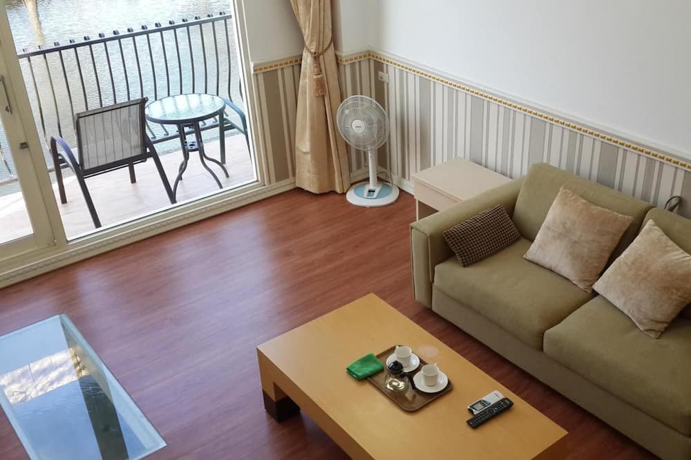 Photo of Livingroom in Puli