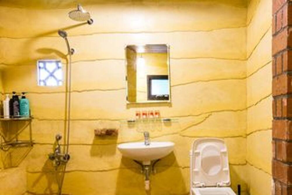Photo of Bathroom in Ruifang