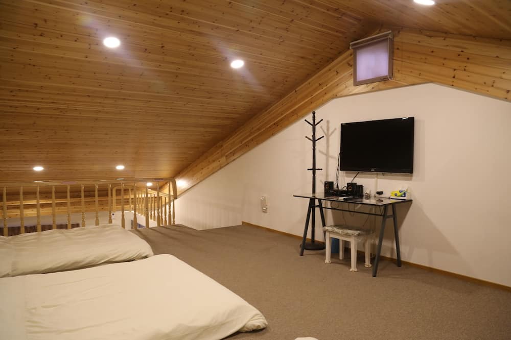Photo of Bedroom in Tamsui