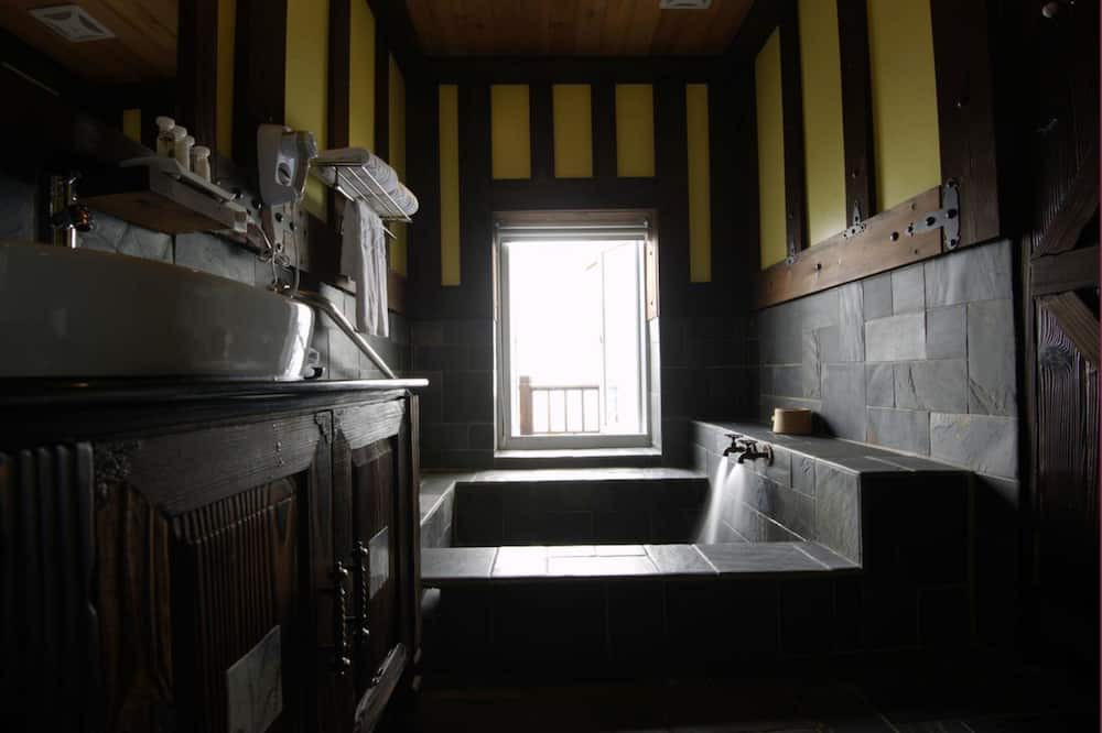 Photo of Bathroom in Shoufeng