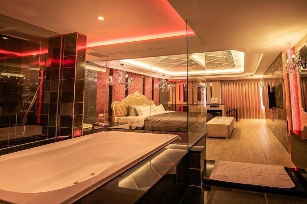 Photo of Bathroom in Dali