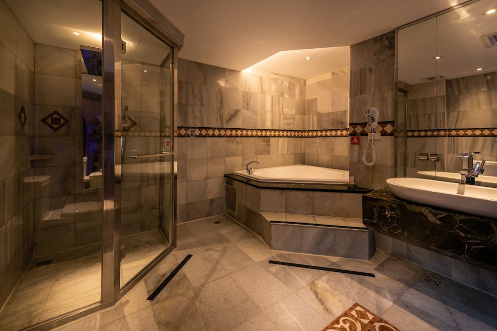 Photo of Bathroom in Dali