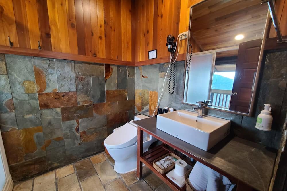 Photo of Bathroom in Ren'ai