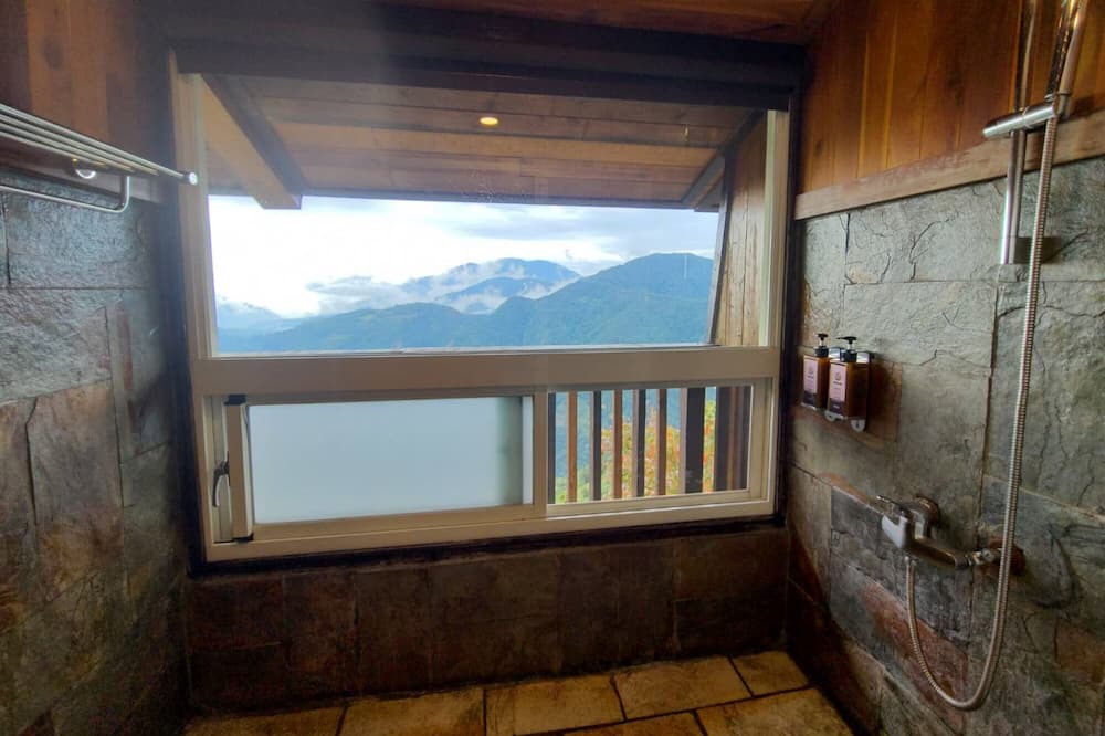 Photo of Bathroom in Ren'ai