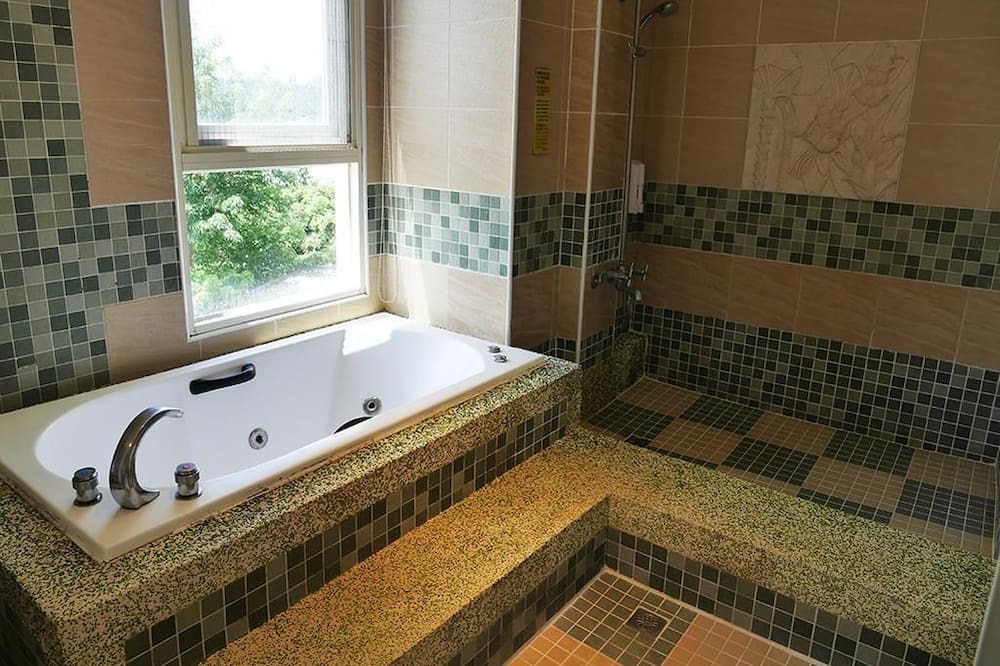 Photo of Bathroom in Yuchi
