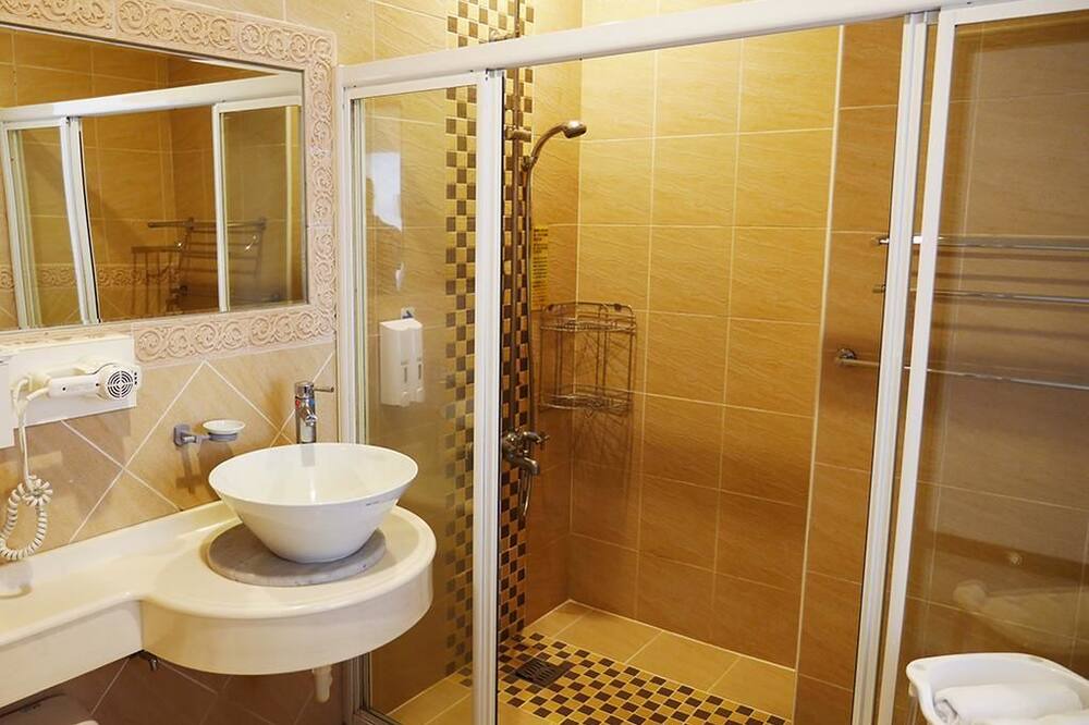 Photo of Bathroom in Yuchi