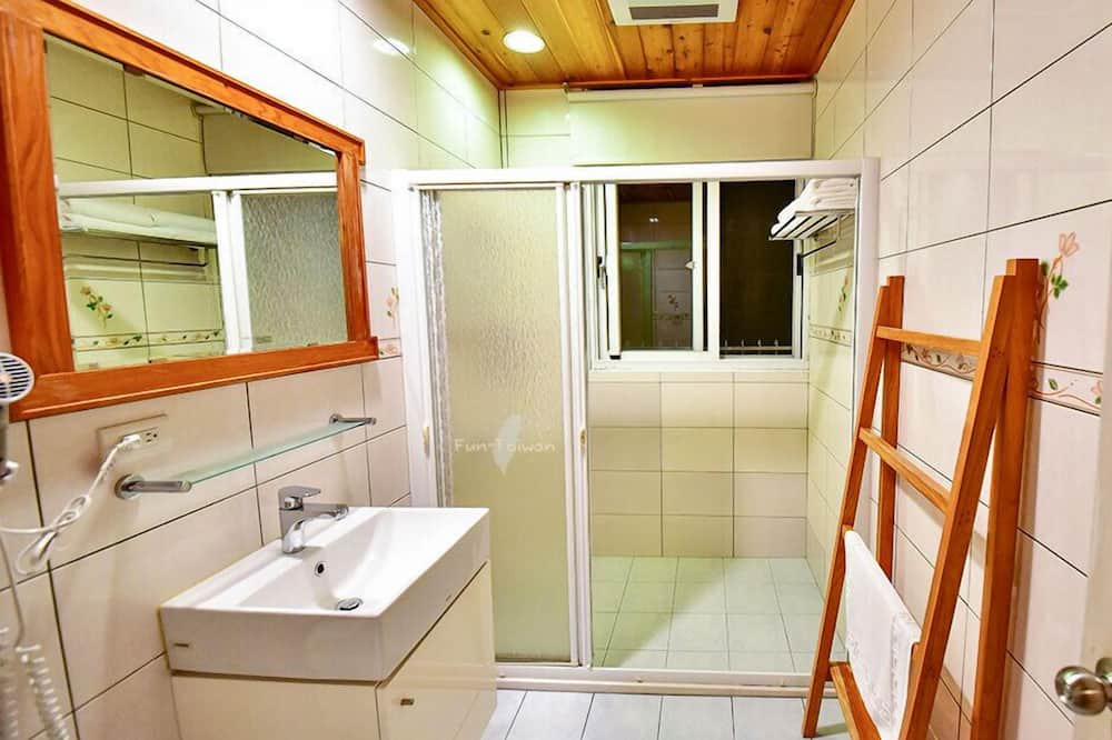 Photo of Bathroom in Puli