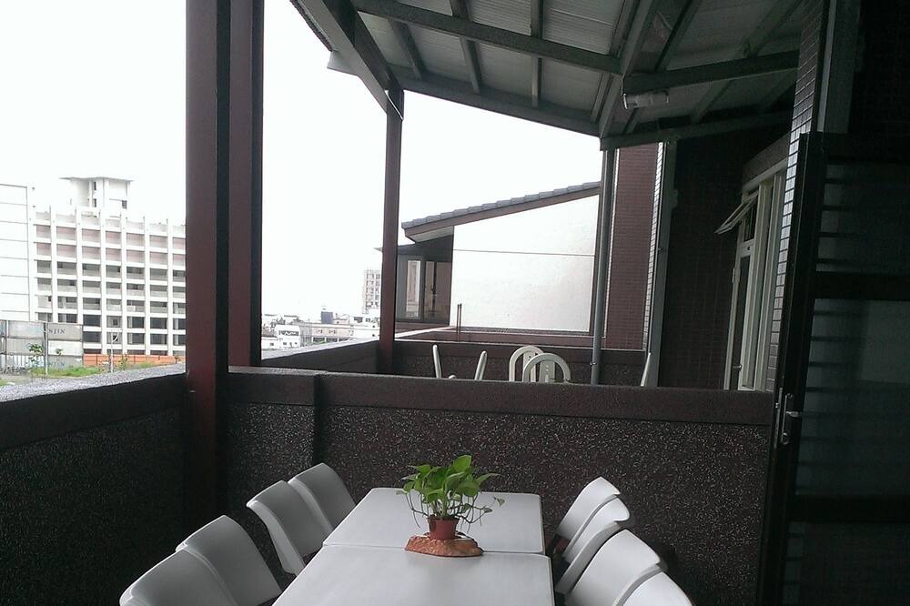Photo of Patio Balcony in Toucheng