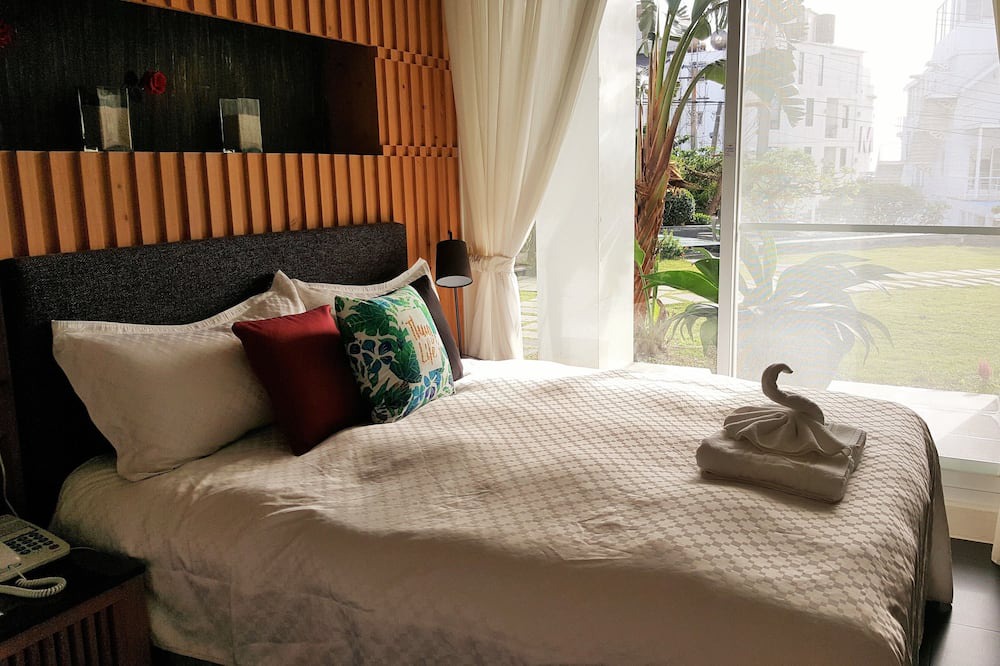 Photo of Bedroom in Sail Rock Beach