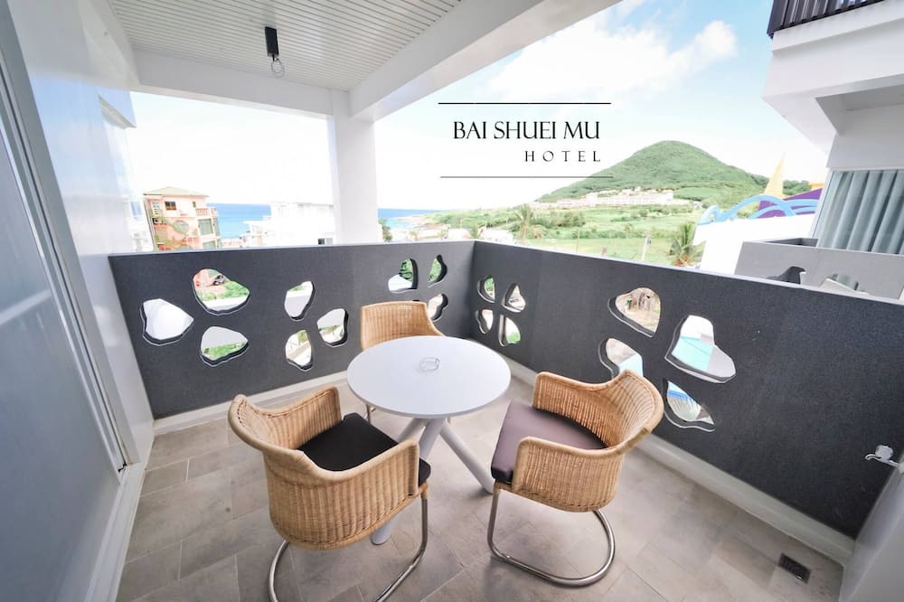 Photo of Patio Balcony in Sail Rock Beach