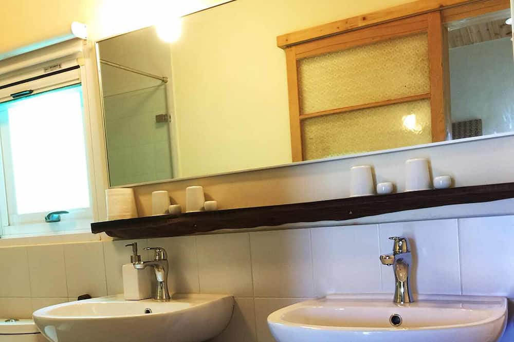 Photo of Bathroom in Gangkou