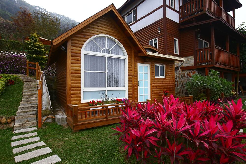 Photo of Bedroom in Lugu