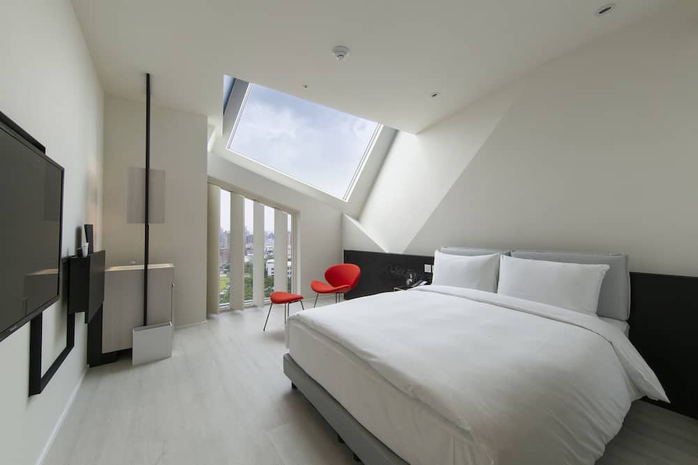 Photo of Bedroom in West District