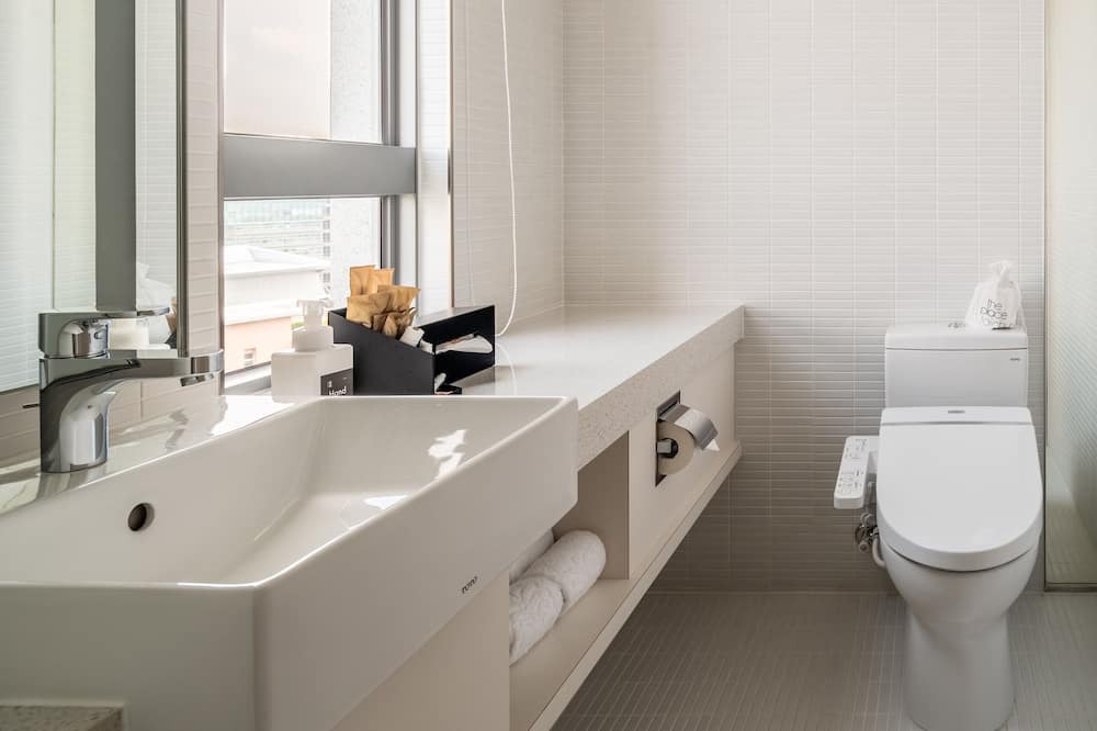 Photo of Bathroom in West District