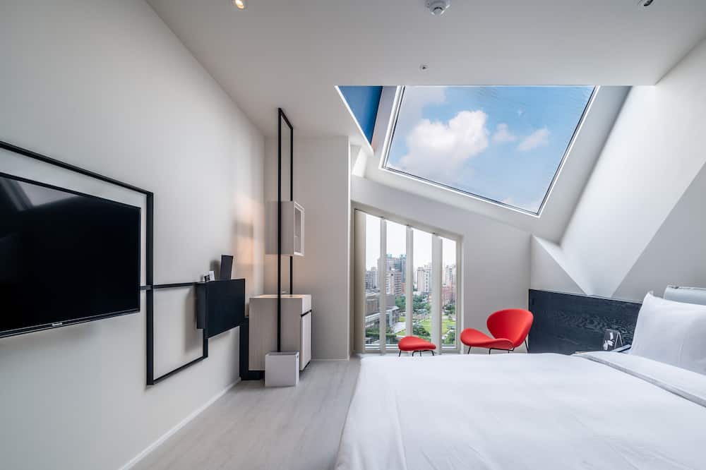 Photo of Bedroom in West District