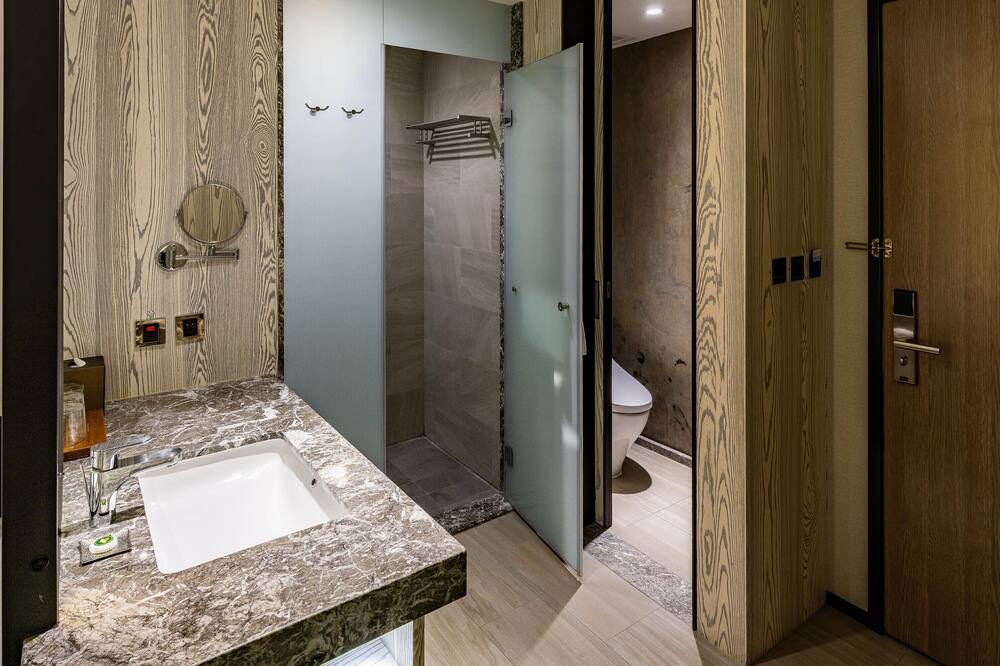 Photo of Bathroom in East District