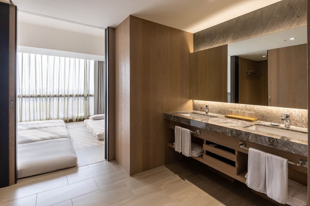 Photo of Bathroom in East District